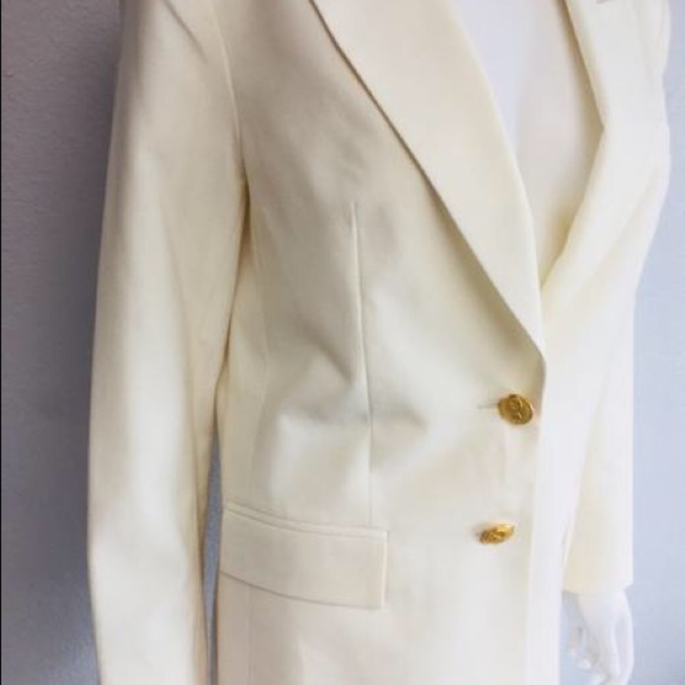 M&C Jacket - Picture 2 of 7